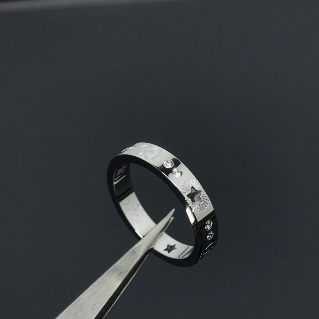 18K Double Gucci Icon Diamonds White Gold Ring