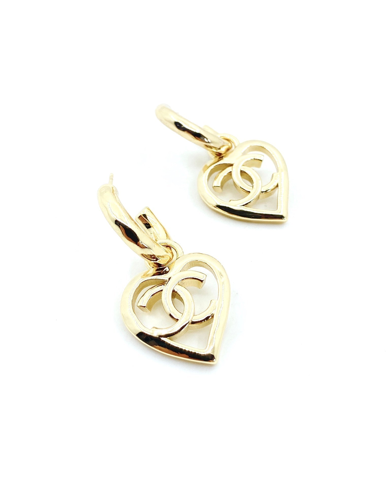 18K  Chanel Heart Pendant Earrings