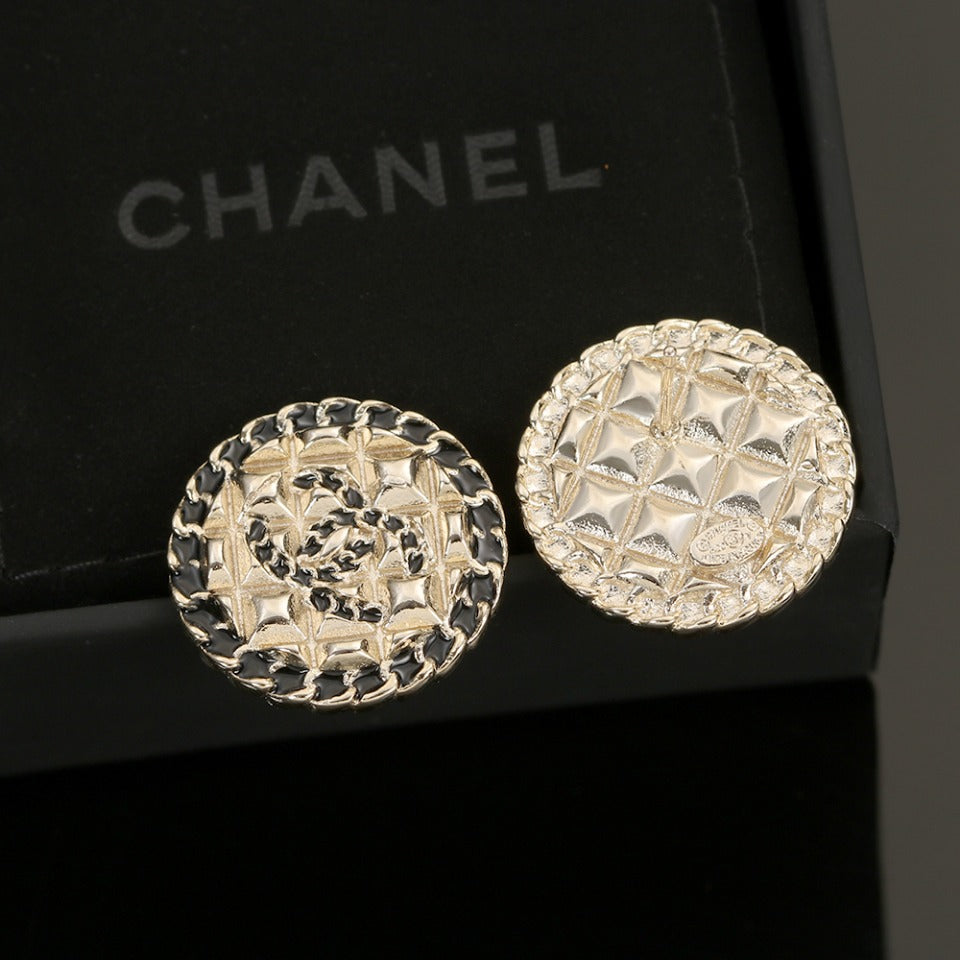 18K  Chanel Strass Earrings