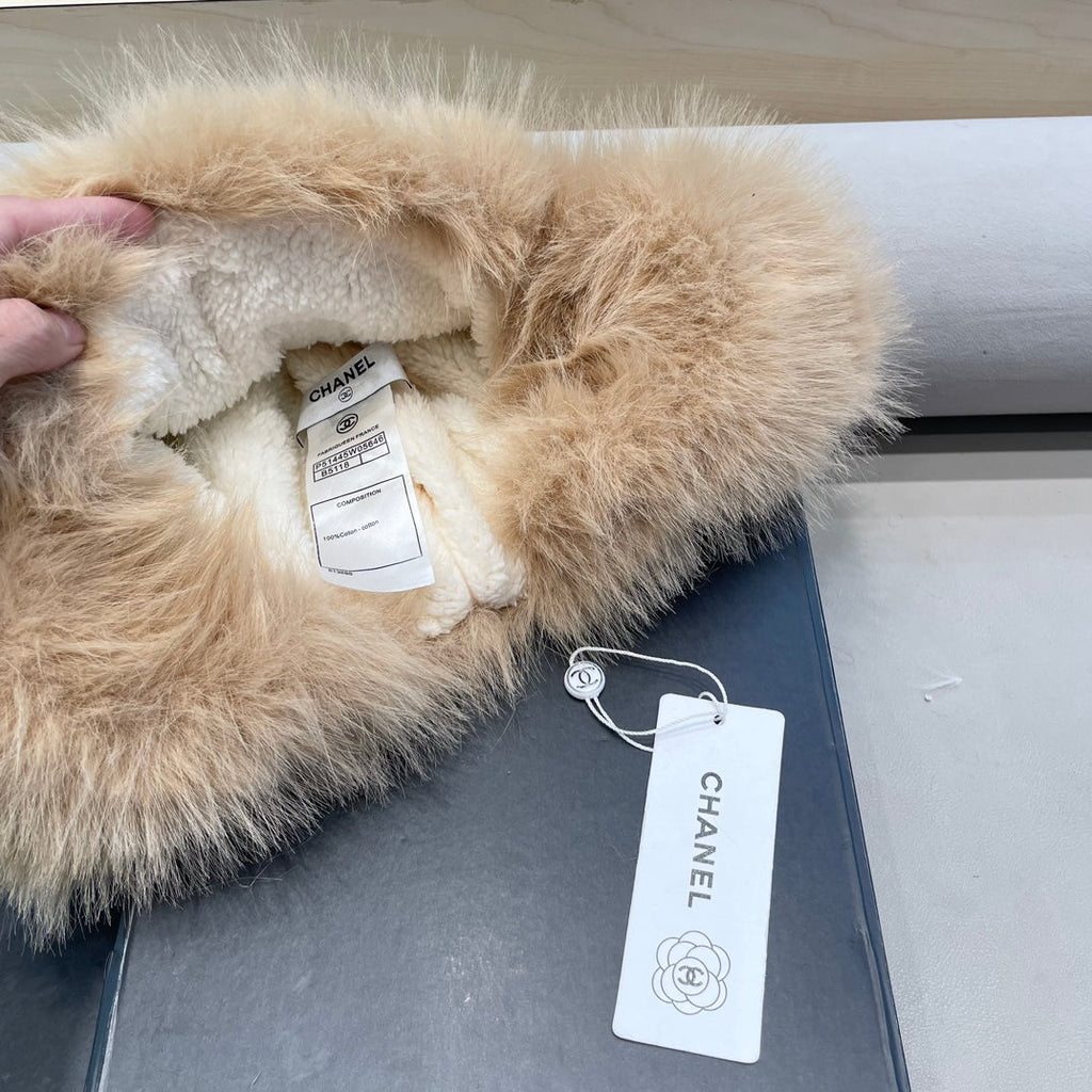 CHANEL FLUFFY KNIT HAT WITH PLUSH LINING COLORFUL 428156