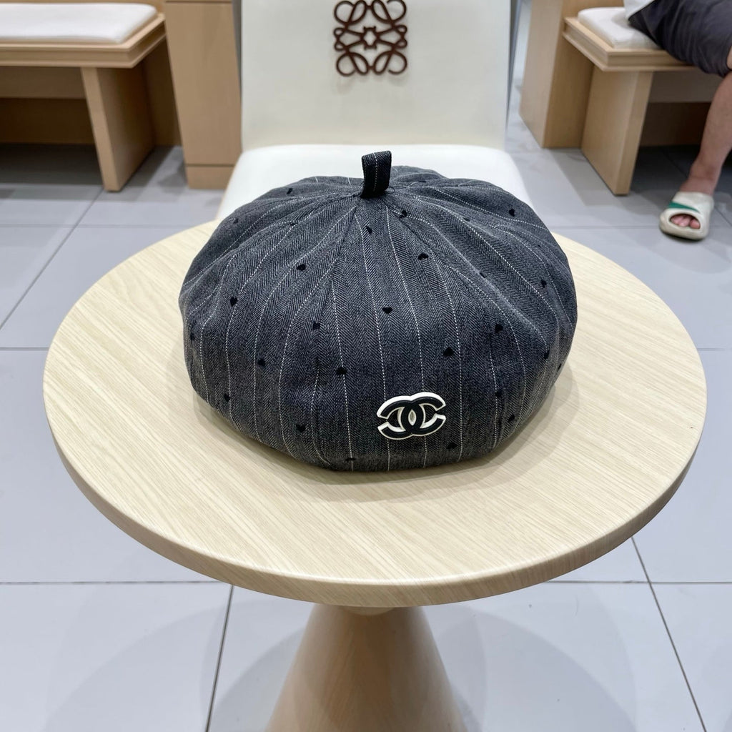 CHANEL BERET HAT POLKA DOT DARK GRAY 672672