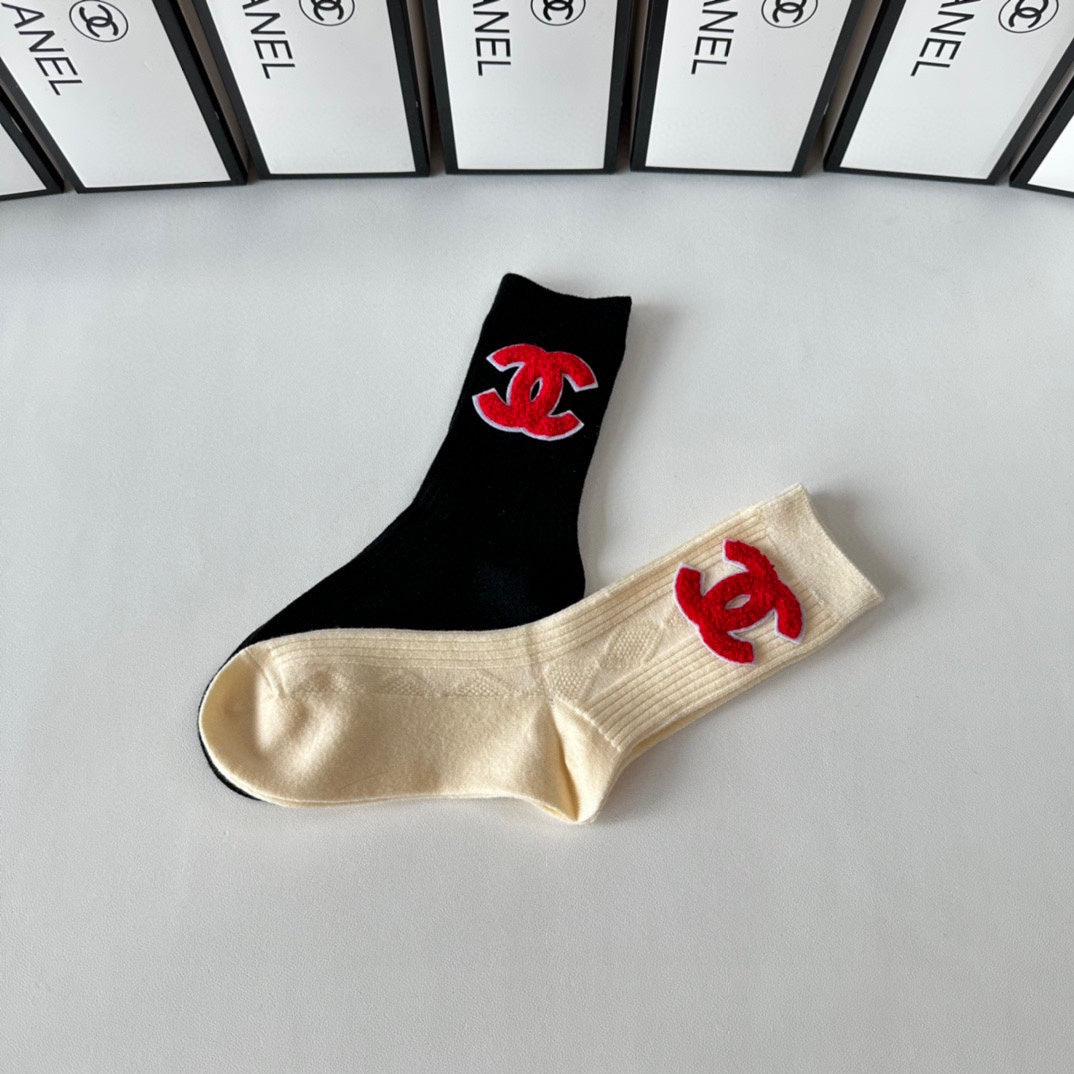 CHANEL CREW SOCKS 417483 ( 1 BOX )