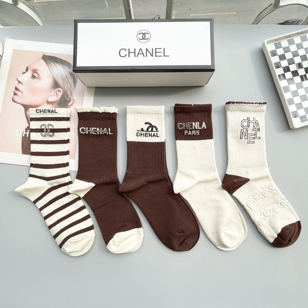 CHANEL CREW SOCKS 417415 ( 1 BOX )